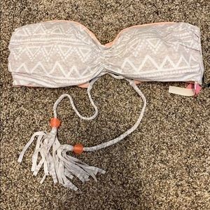 Brand new Victoria’s Secret reversible swim top